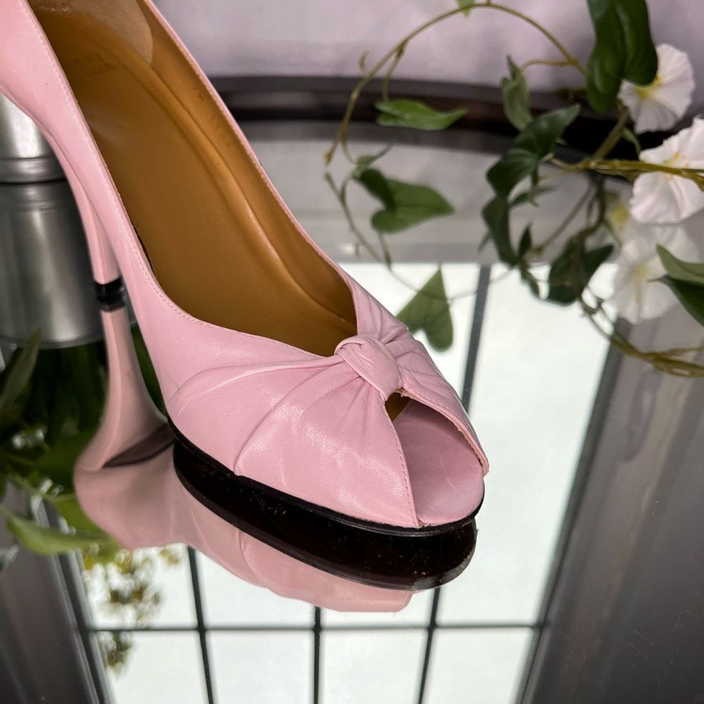 Stuart Weitzman Pink Soft Leather Pumps Heels With Bow Wooden Sole Size: - Picture 12 of 15